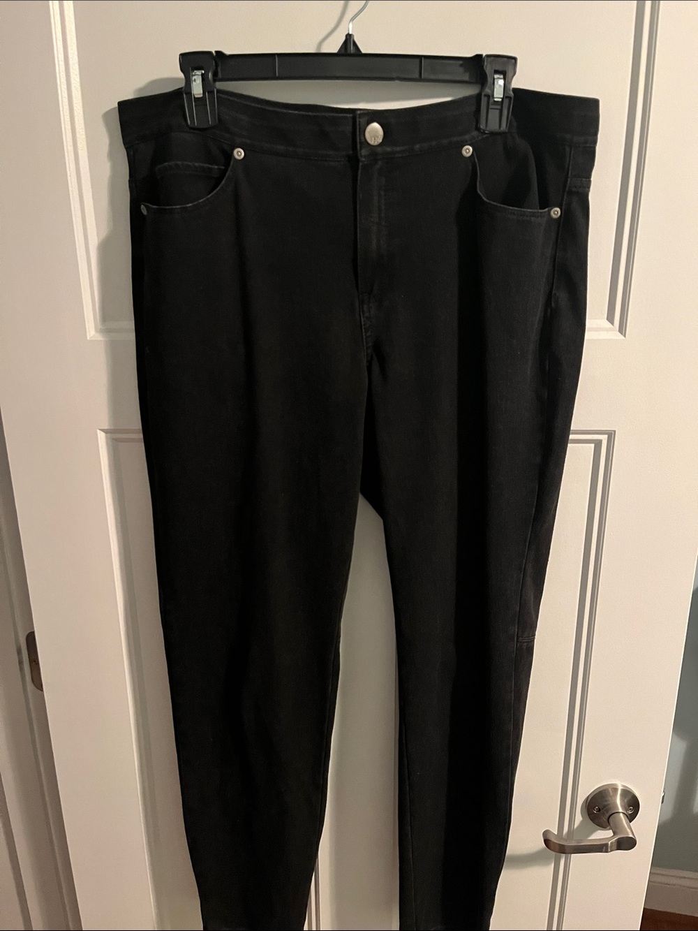 J. Jill Black Skinny Stretch Jeans